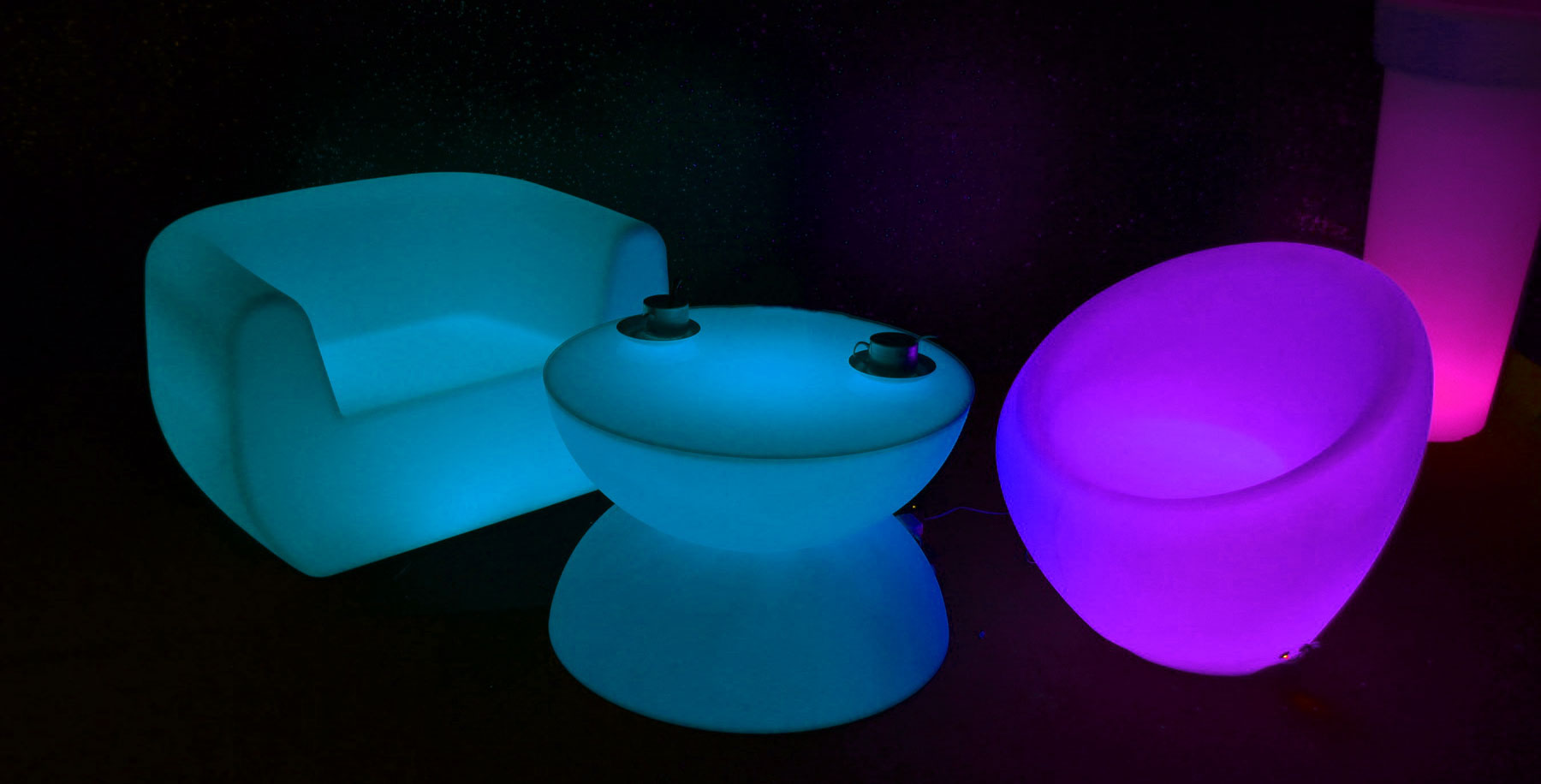 illuminate-your-event-with-led-furniture-led-table-hire