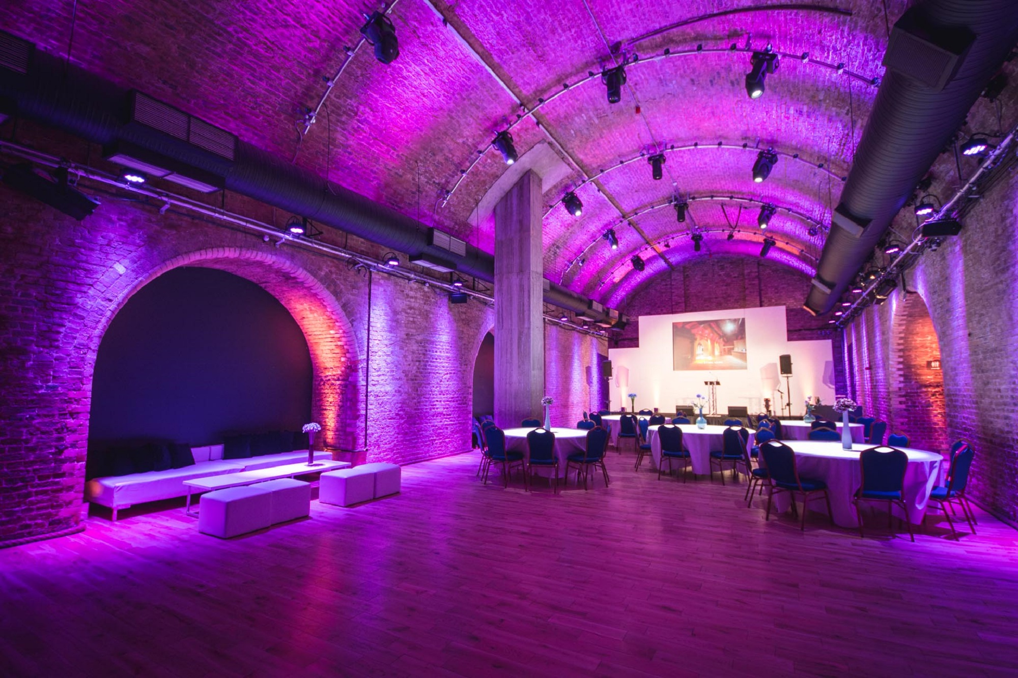 Christmas Parties Why Planning Now Will Save You Money Yahire
