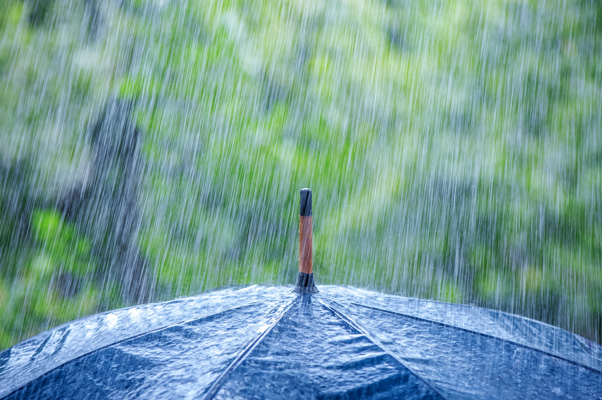 Outdoor rain shop