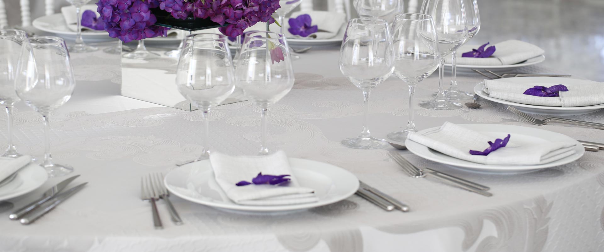 turn-your-event-into-a-fine-dining-experience-linen