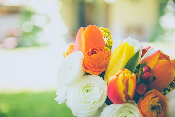 spring wedding colour schemes